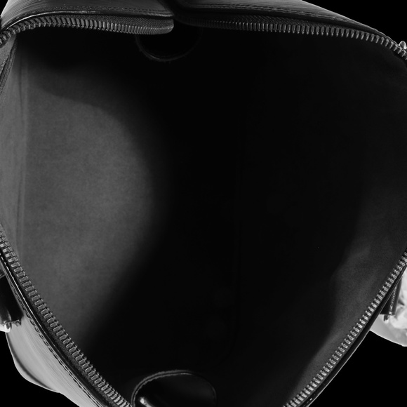 Louis Vuitton Black Epi Alma PM - Picture 7 of 7